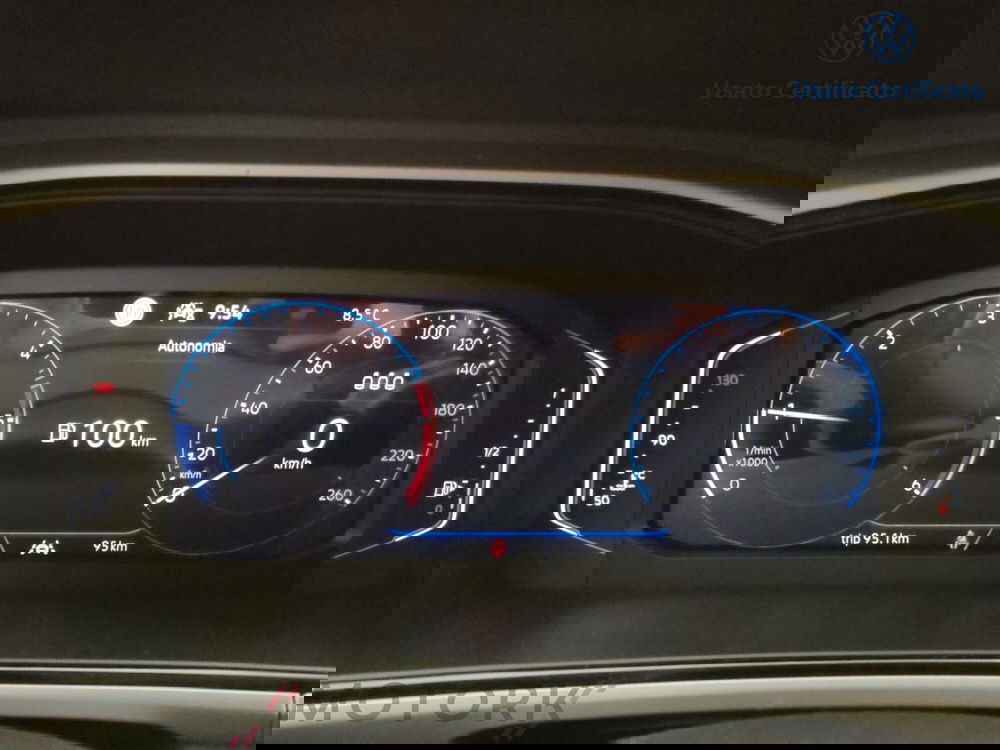 Volkswagen T-Roc nuova a Varese (11)