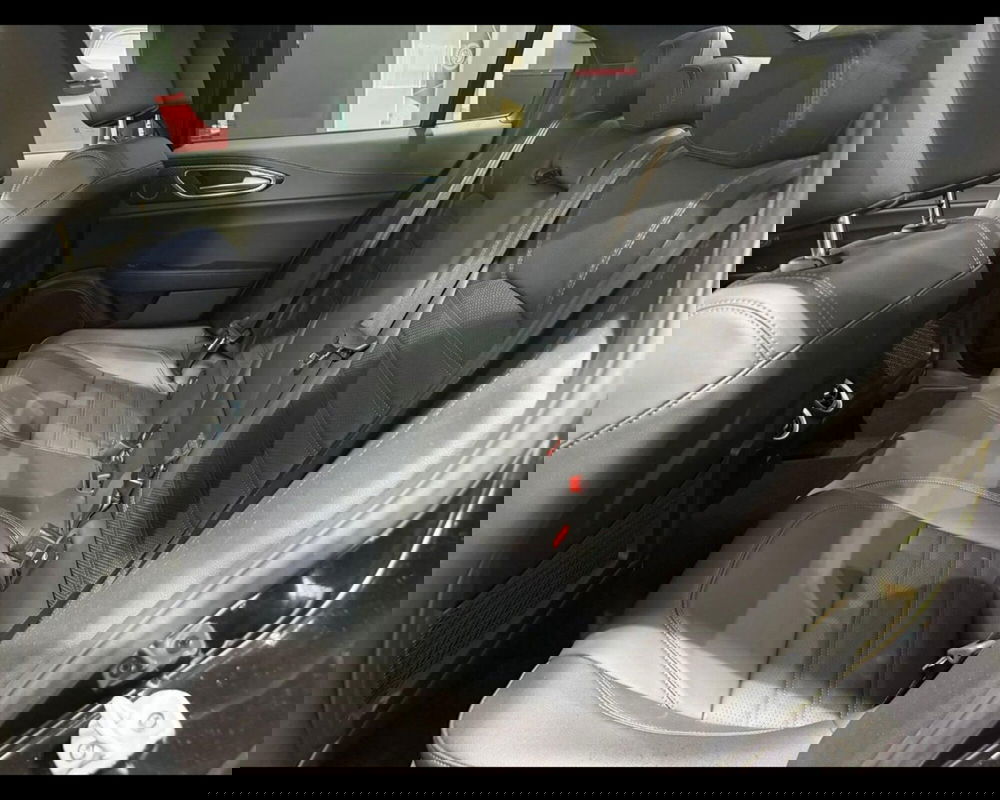 Alfa Romeo Giulia usata a Alessandria (12)