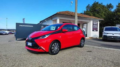 Toyota Aygo 1.0 VVT-i 69 CV 5 porte x-play del 2015 usata a Empoli