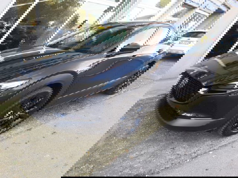 Mazda CX-30 nuova a Firenze (2)