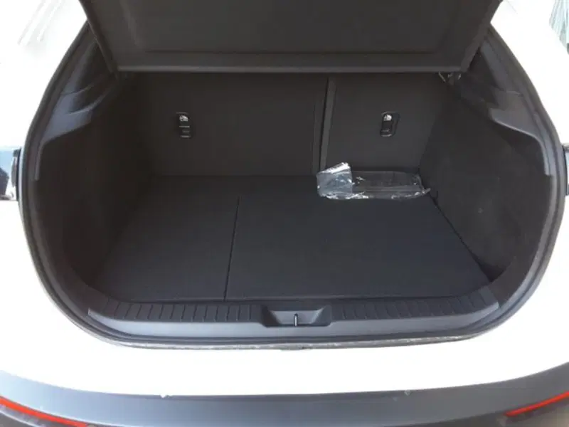 Mazda CX-30 nuova a Firenze (11)