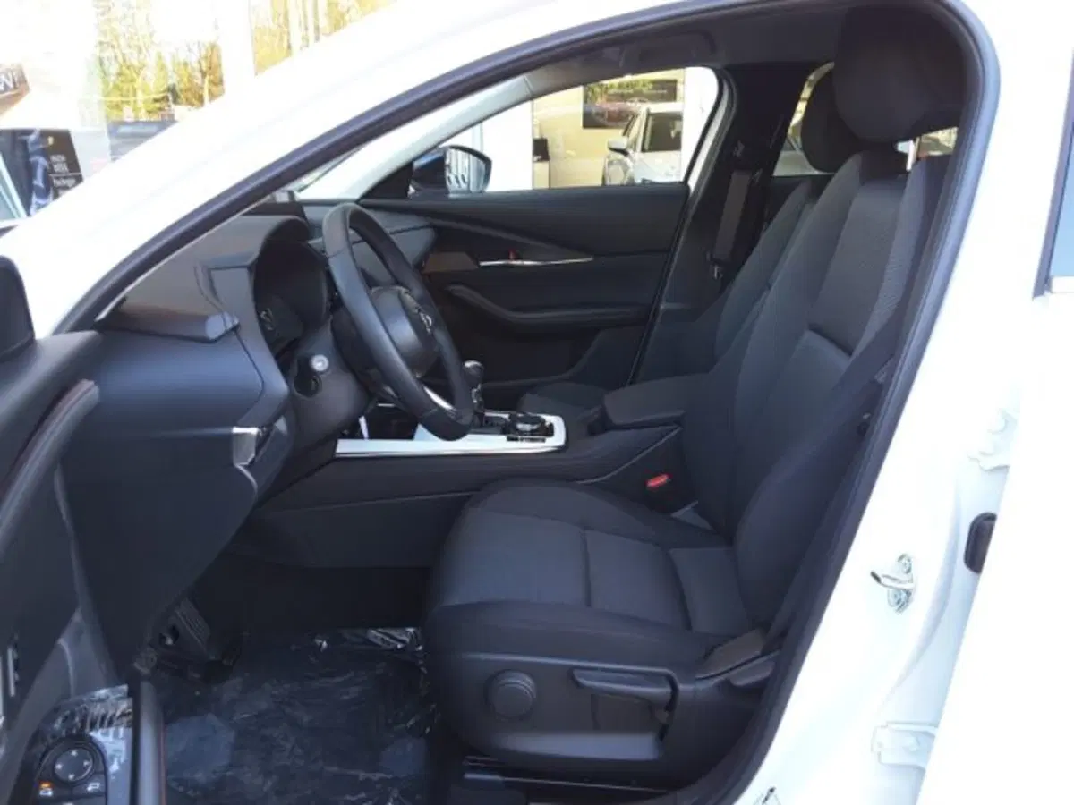 Mazda CX-30 nuova a Firenze (5)