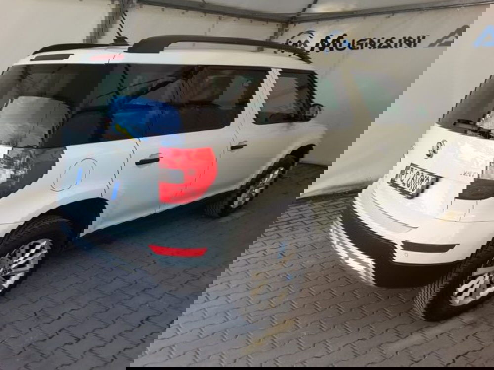 Skoda Yeti usata a Firenze (13)