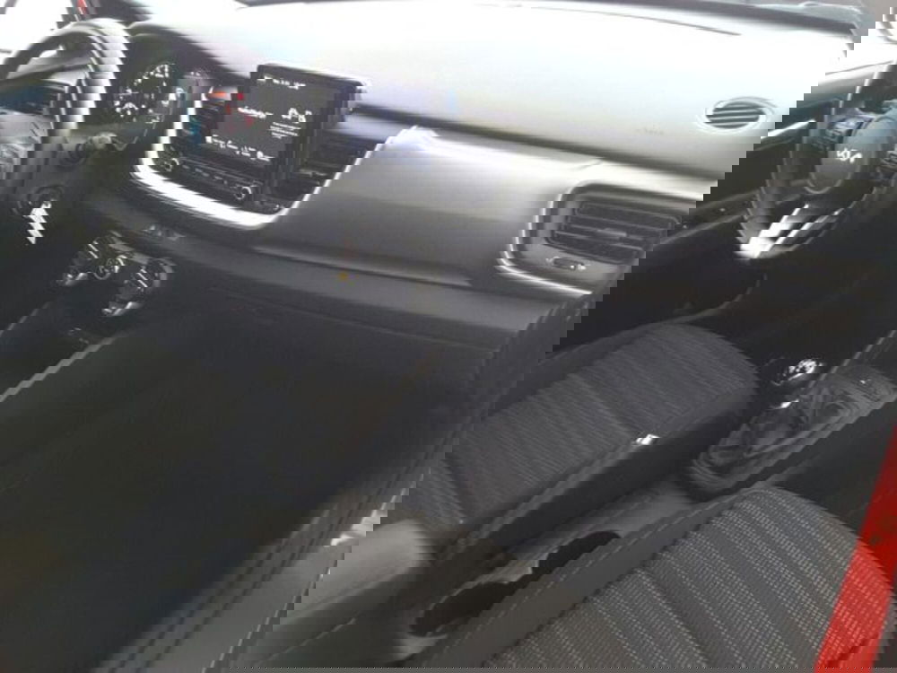 Kia Stonic usata a Firenze (10)