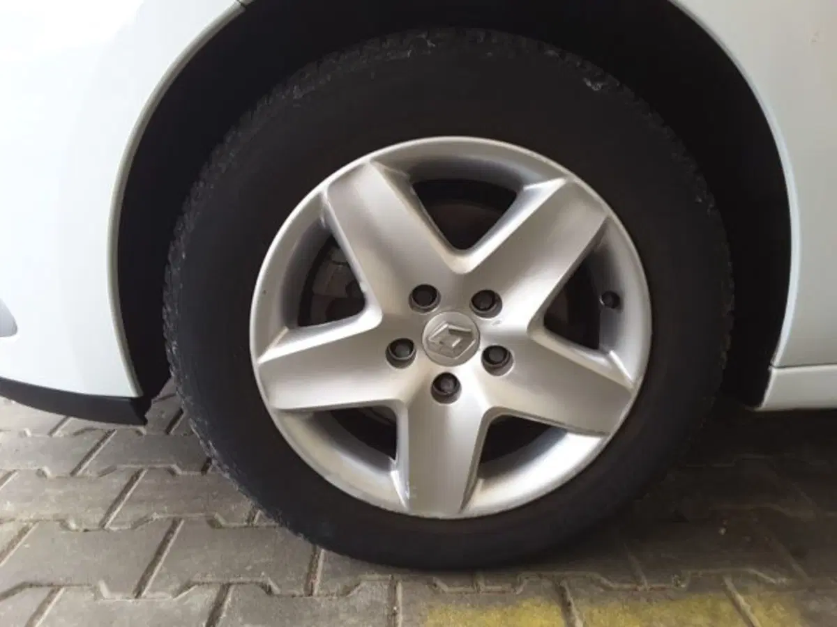 Renault Scenic E-Tech Electric usata a Firenze (4)