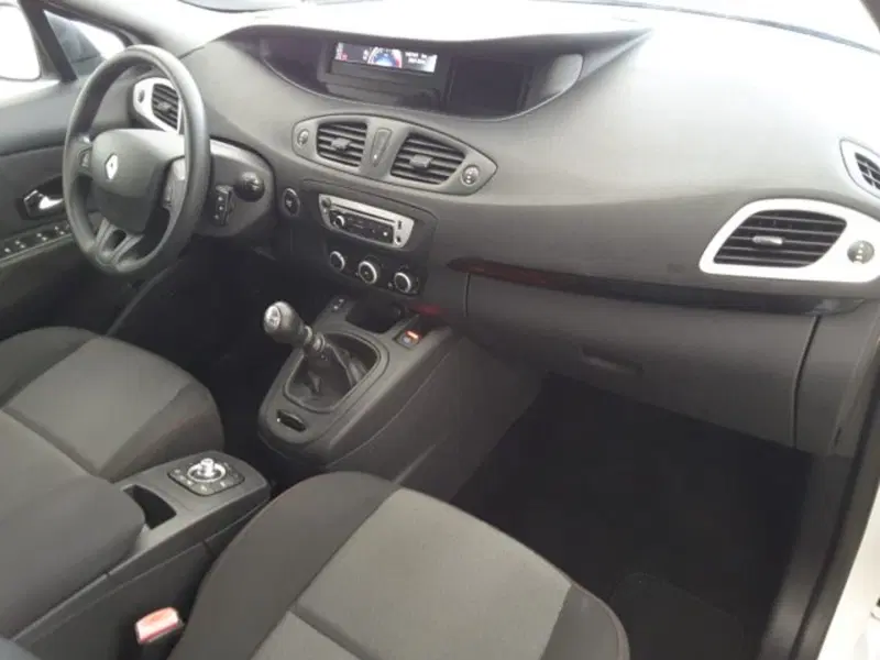 Renault Scenic E-Tech Electric usata a Firenze (9)