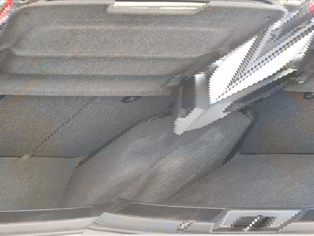 Fiat Grande Punto usata a Lucca (15)