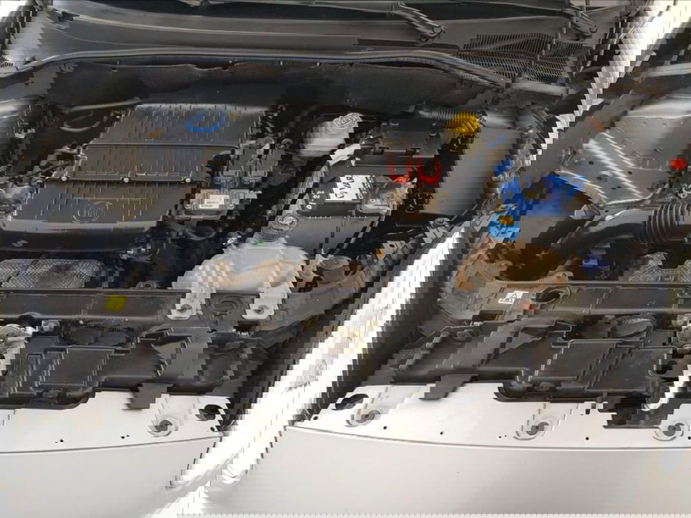 Fiat Grande Punto usata a Lucca (17)