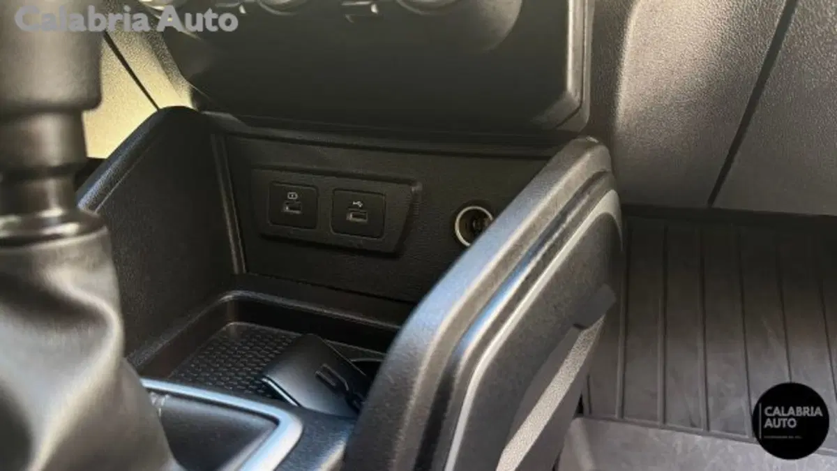 Dacia Duster usata a Reggio Calabria (17)