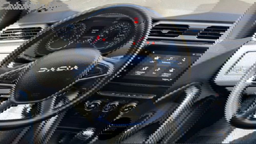 Dacia Duster usata a Reggio Calabria (9)