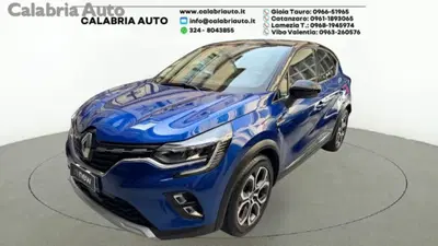 Renault Captur Full Hybrid E-Tech 145 CV Techno Fast Track del 2023 usata a Gioia Tauro