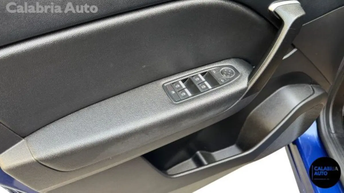 Renault Captur usata a Reggio Calabria (16)