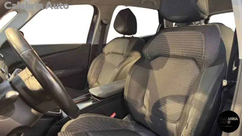 Renault Scenic E-Tech Electric usata a Reggio Calabria (10)