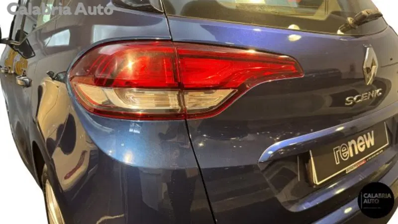 Renault Scenic E-Tech Electric usata a Reggio Calabria (18)