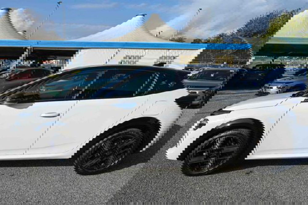 Lancia Ypsilon nuova a Torino (8)