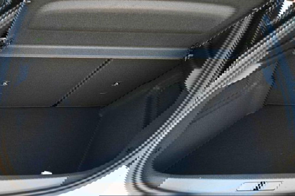 Lancia Ypsilon nuova a Torino (9)