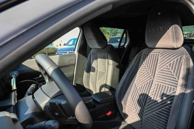 Lancia Ypsilon nuova a Torino (10)