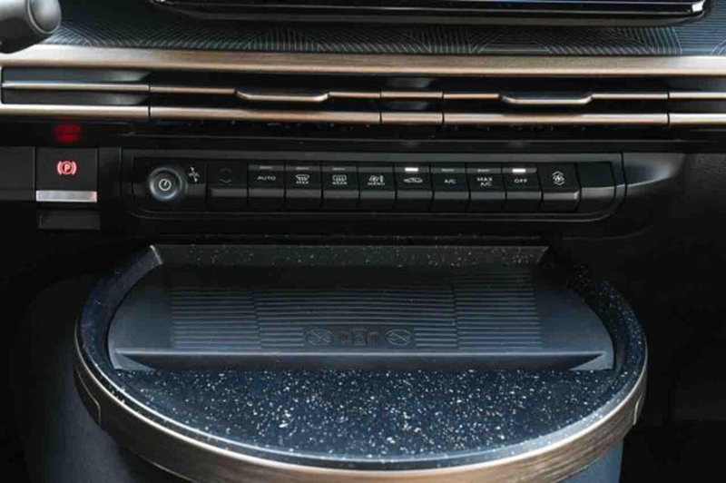 Lancia Ypsilon nuova a Torino (14)