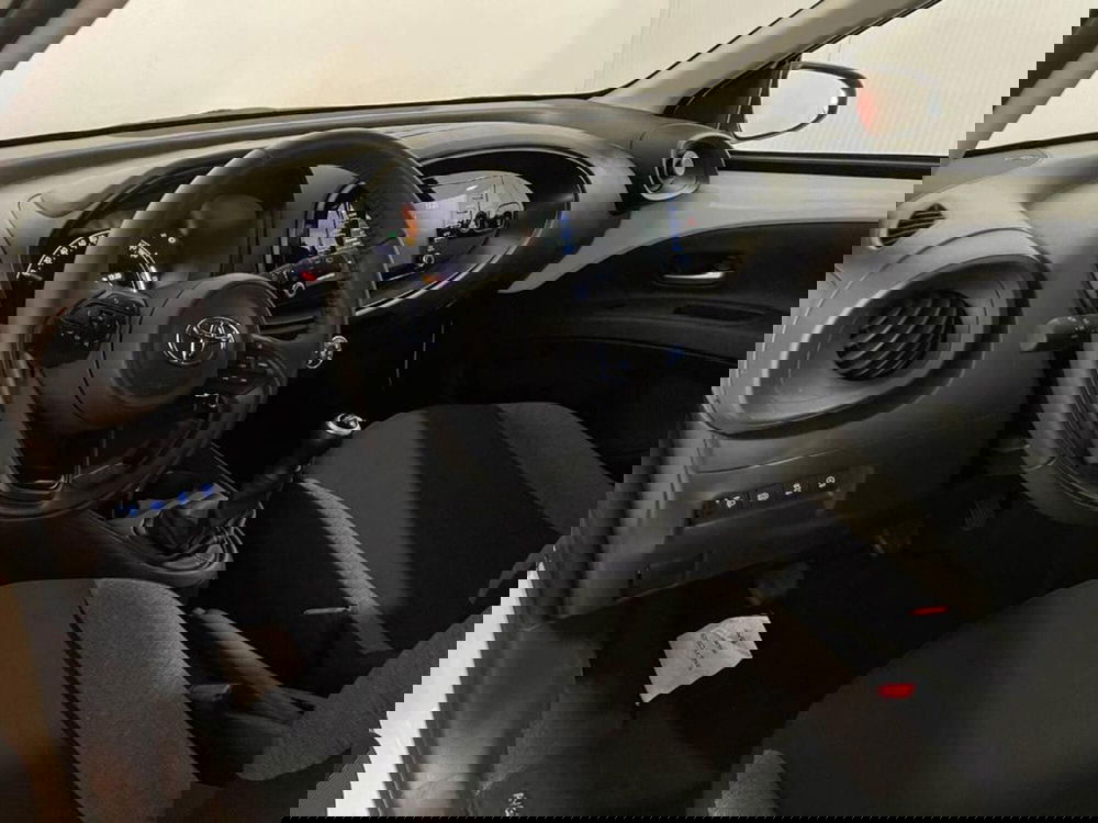 Toyota Aygo X usata a Torino (10)