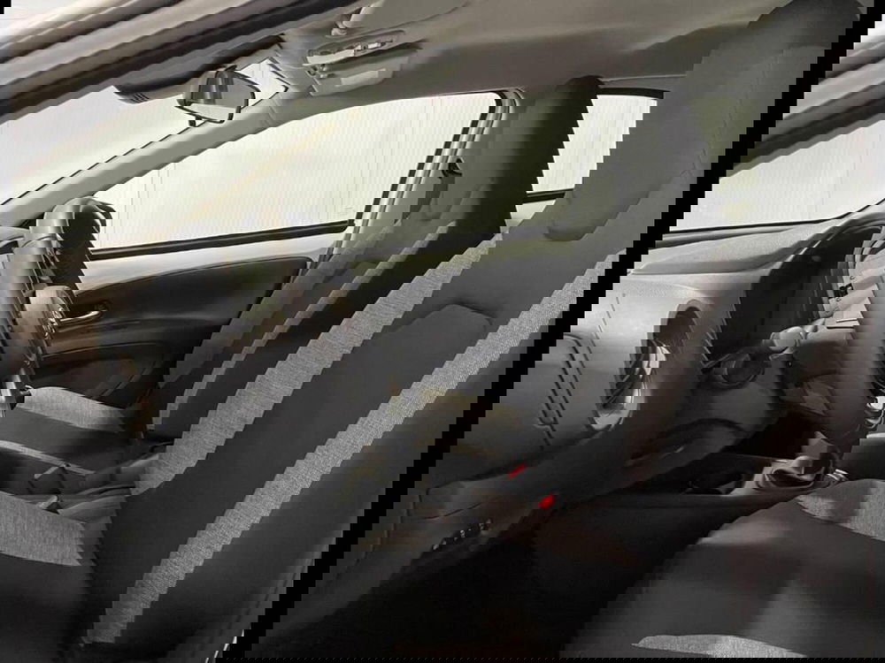 Toyota Aygo X usata a Torino (12)