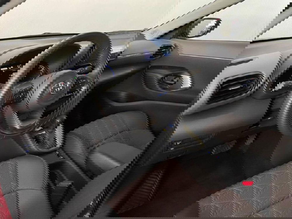 Toyota Yaris Cross usata a Torino (11)