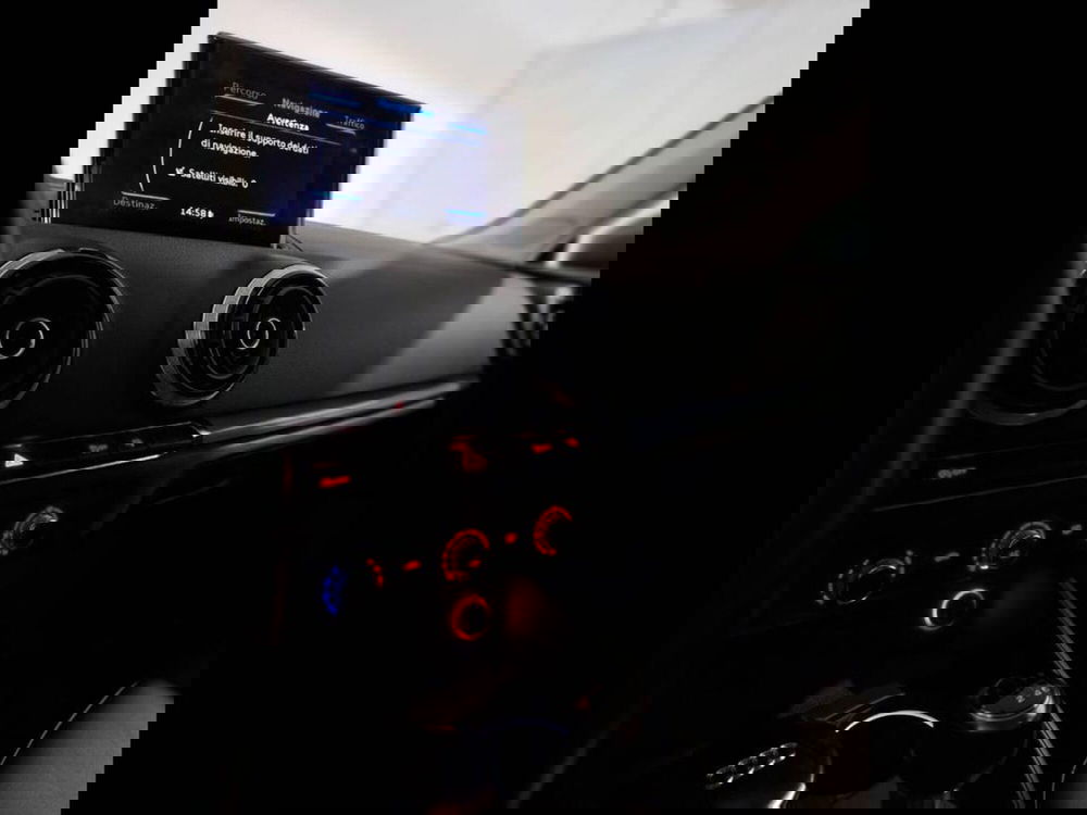 Audi A3 Sportback usata a Torino (8)