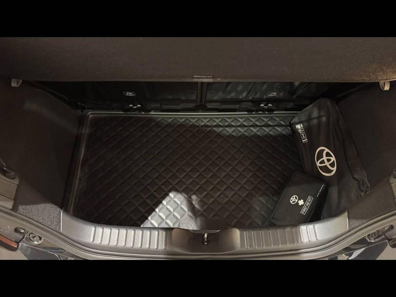 Toyota Aygo X usata a Torino (7)