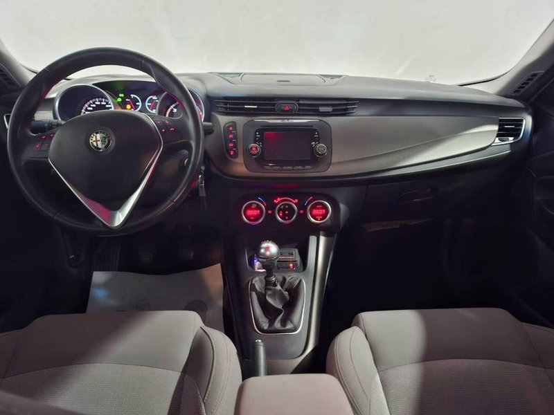 Alfa Romeo Giulietta usata a Torino (12)