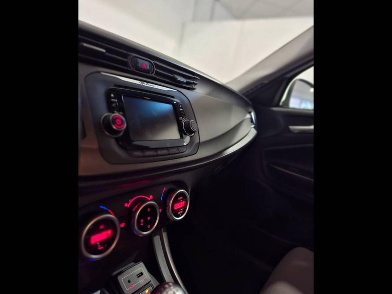 Alfa Romeo Giulietta usata a Torino (9)