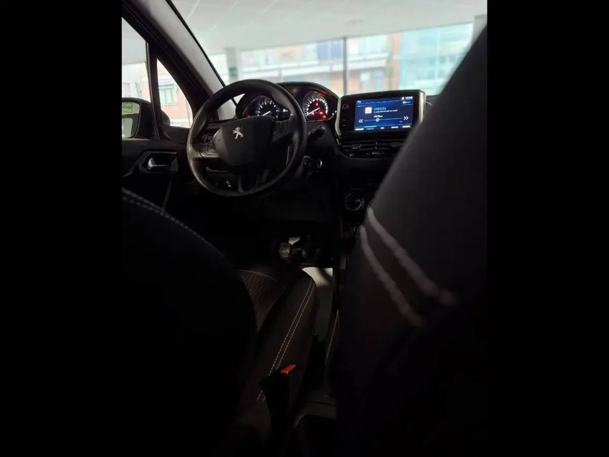 Peugeot 208 usata a Torino (10)