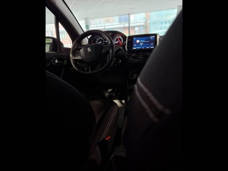 Peugeot 208 usata a Torino (10)