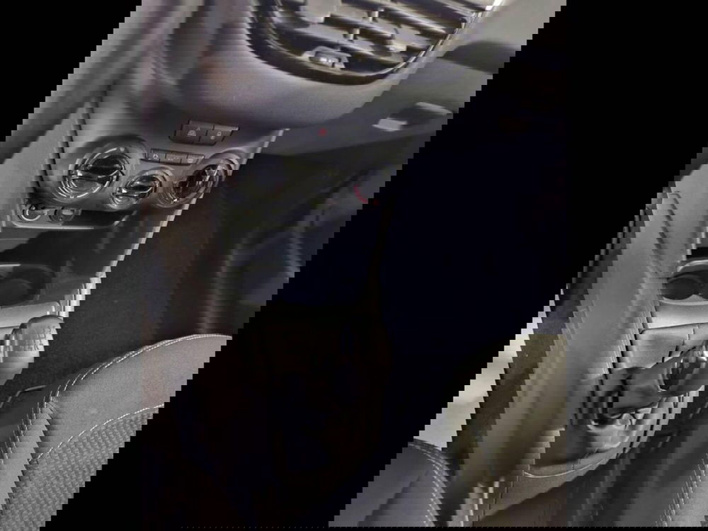 Peugeot 208 usata a Torino (9)