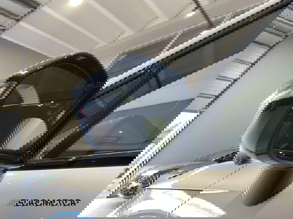 Omoda Omoda 7 SHS-P nuova a Bari (14)