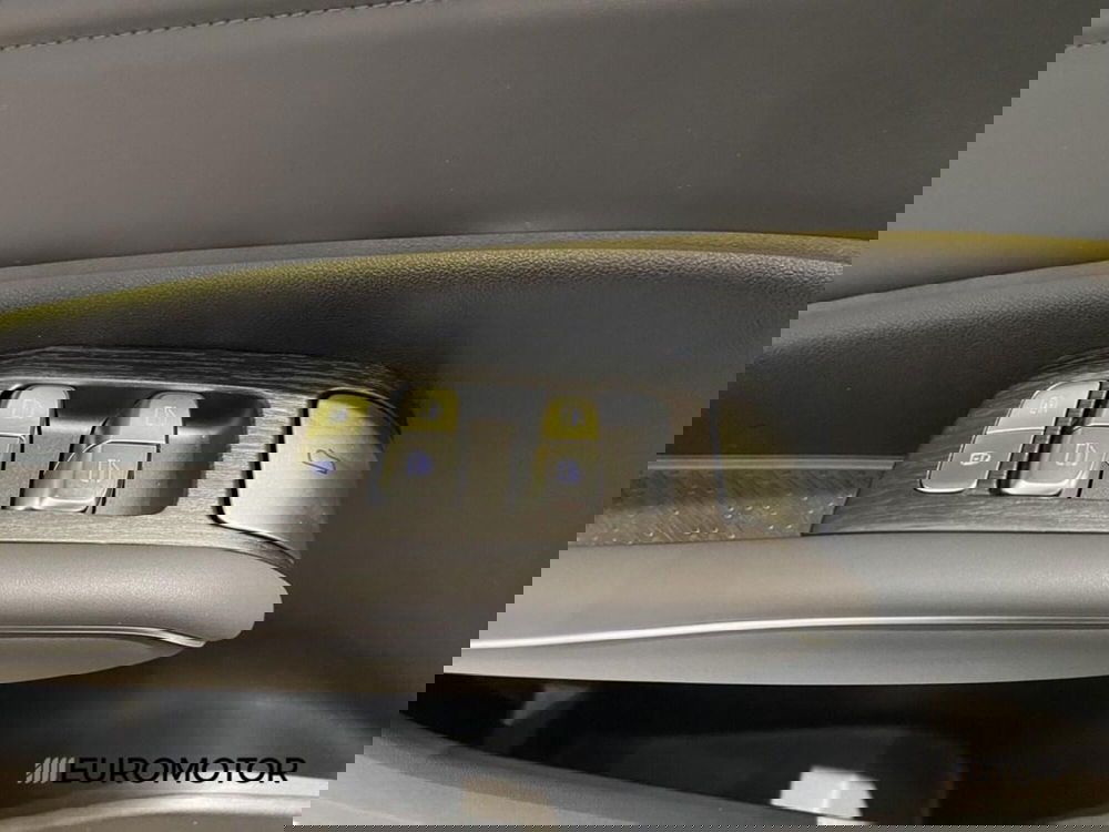 Omoda Omoda 7 SHS-P nuova a Bari (15)