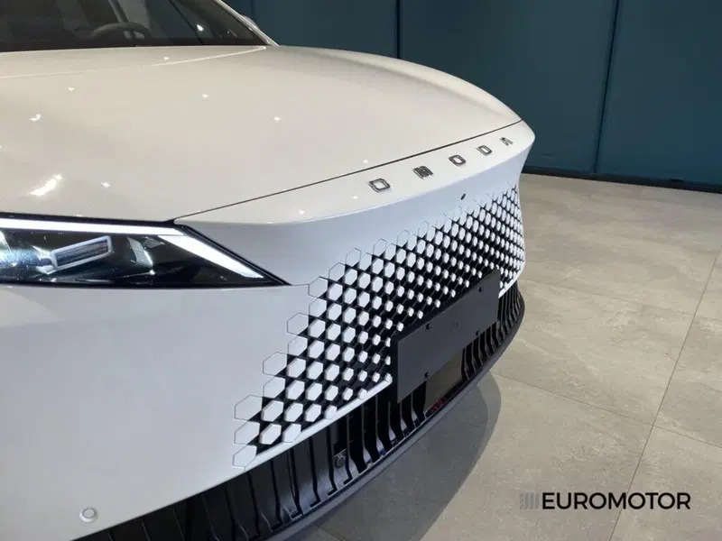 Omoda Omoda 7 SHS-P nuova a Bari (5)