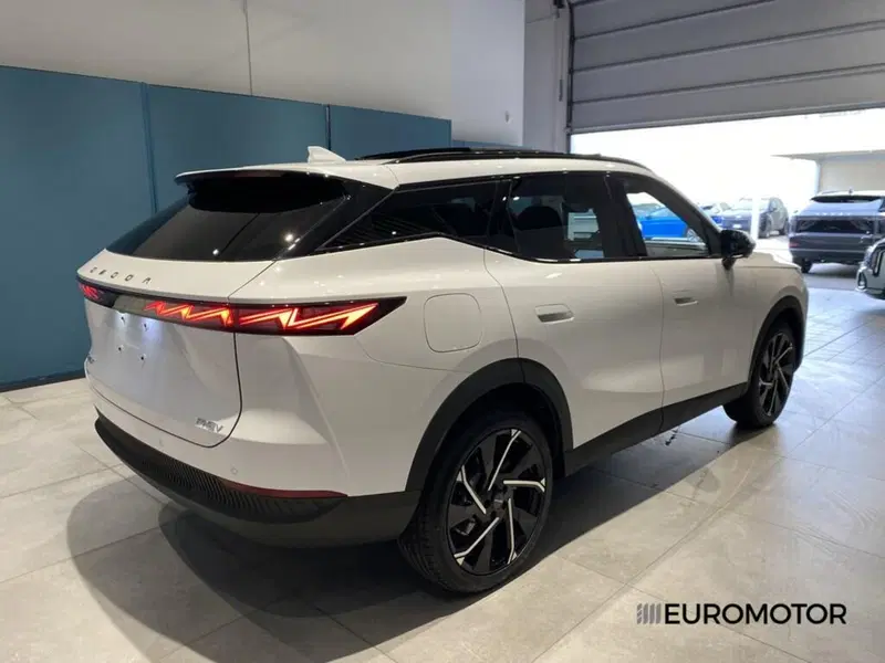 Omoda Omoda 7 SHS-P nuova a Bari (9)