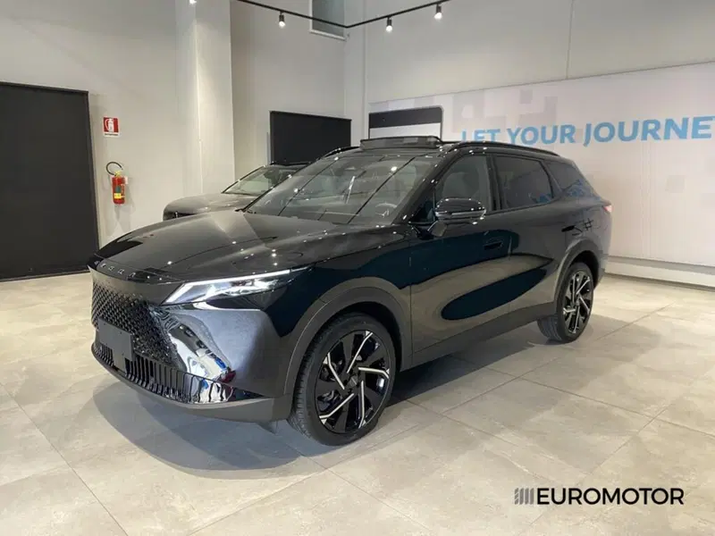 Omoda Omoda 7 SHS-P nuova a Bari