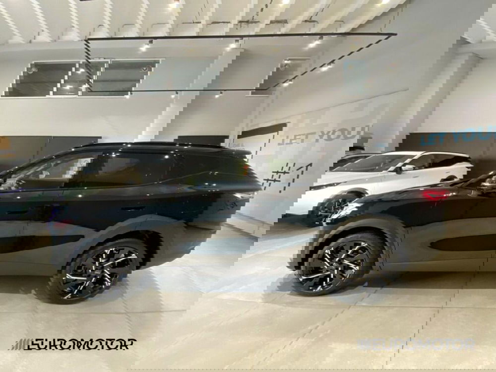 Omoda Omoda 7 SHS-P nuova a Bari (9)