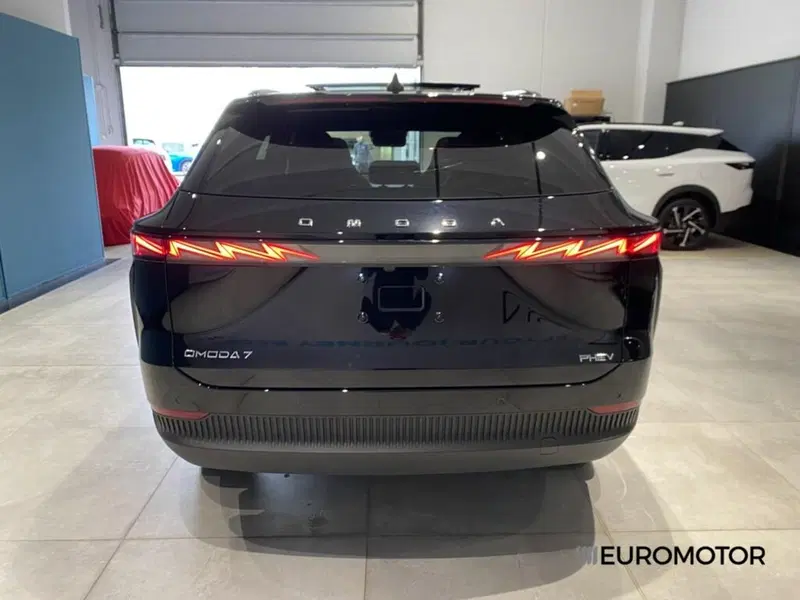 Omoda Omoda 7 SHS-P nuova a Bari (8)