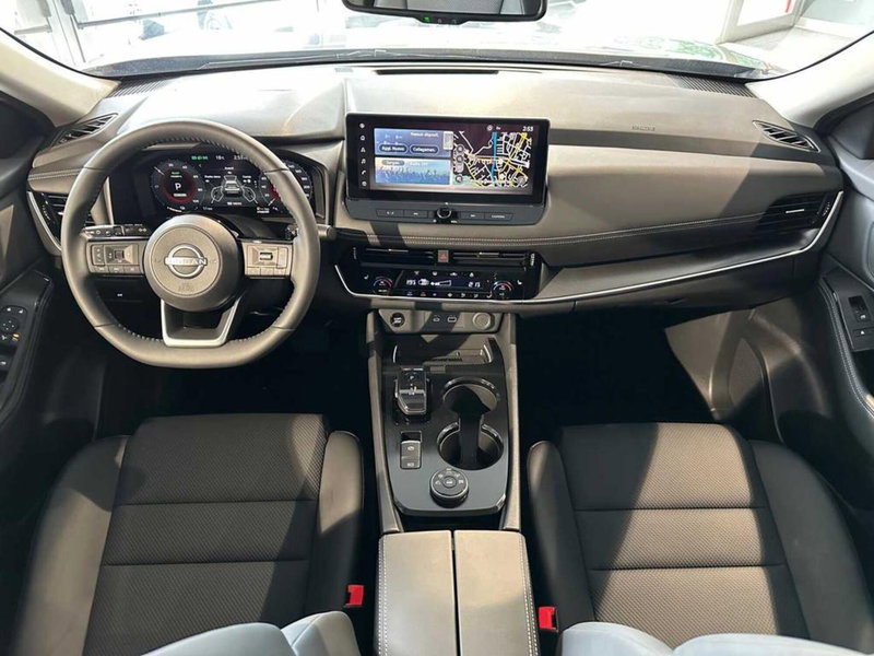 Nissan X-Trail nuova a Sondrio (12)