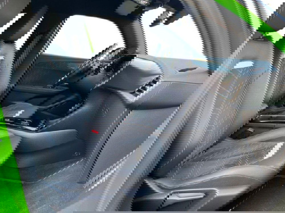 Opel Mokka usata a Lecco (11)