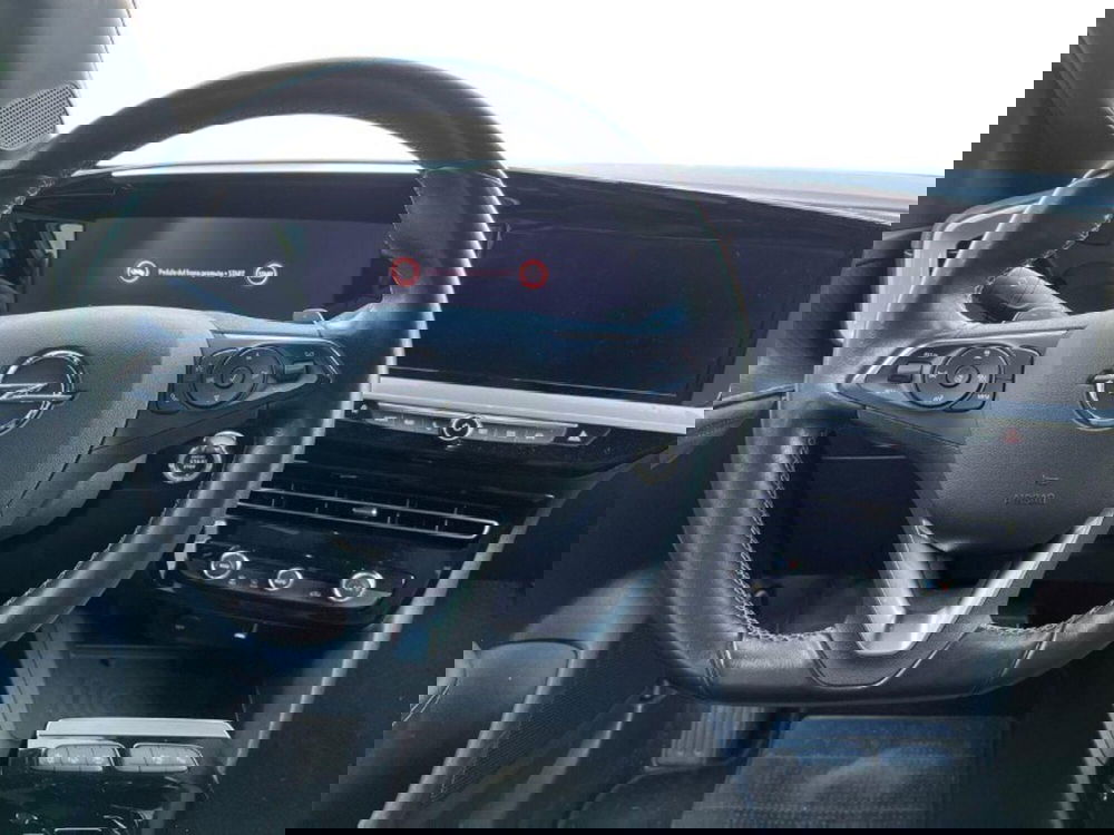 Opel Mokka usata a Lecco (8)