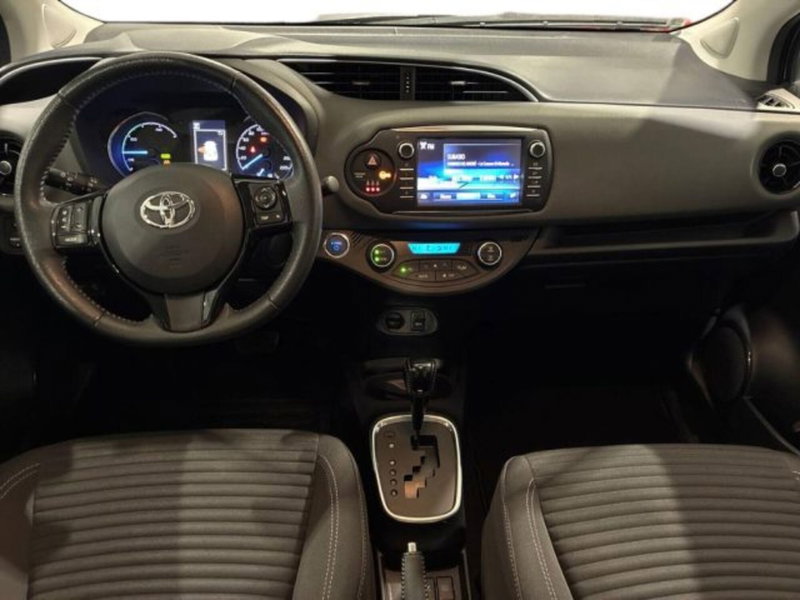 Toyota Yaris Cross usata a Ancona (11)