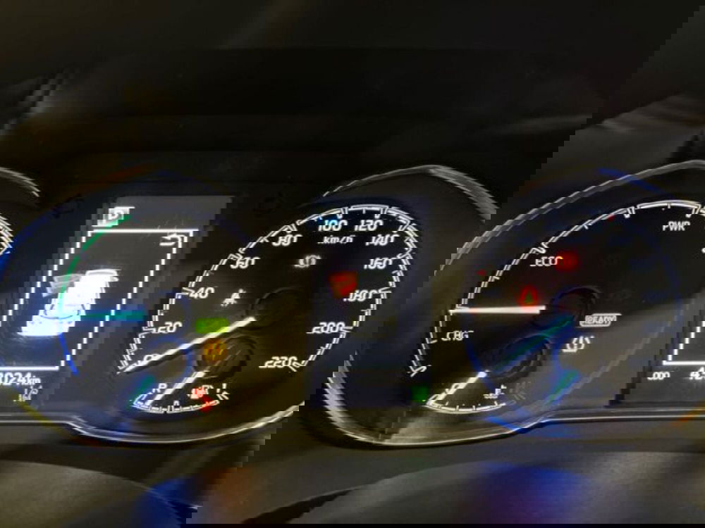 Toyota Yaris Cross usata a Ancona (12)