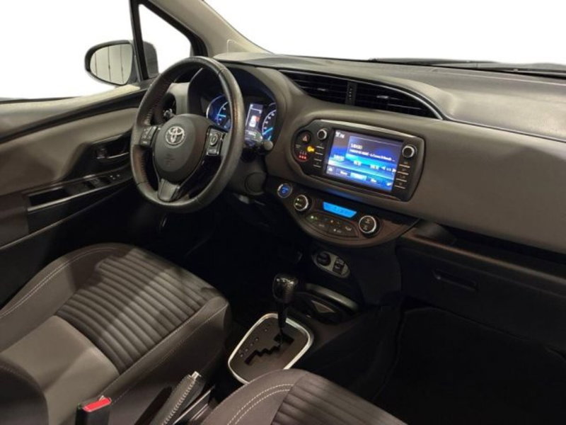 Toyota Yaris Cross usata a Ancona (15)