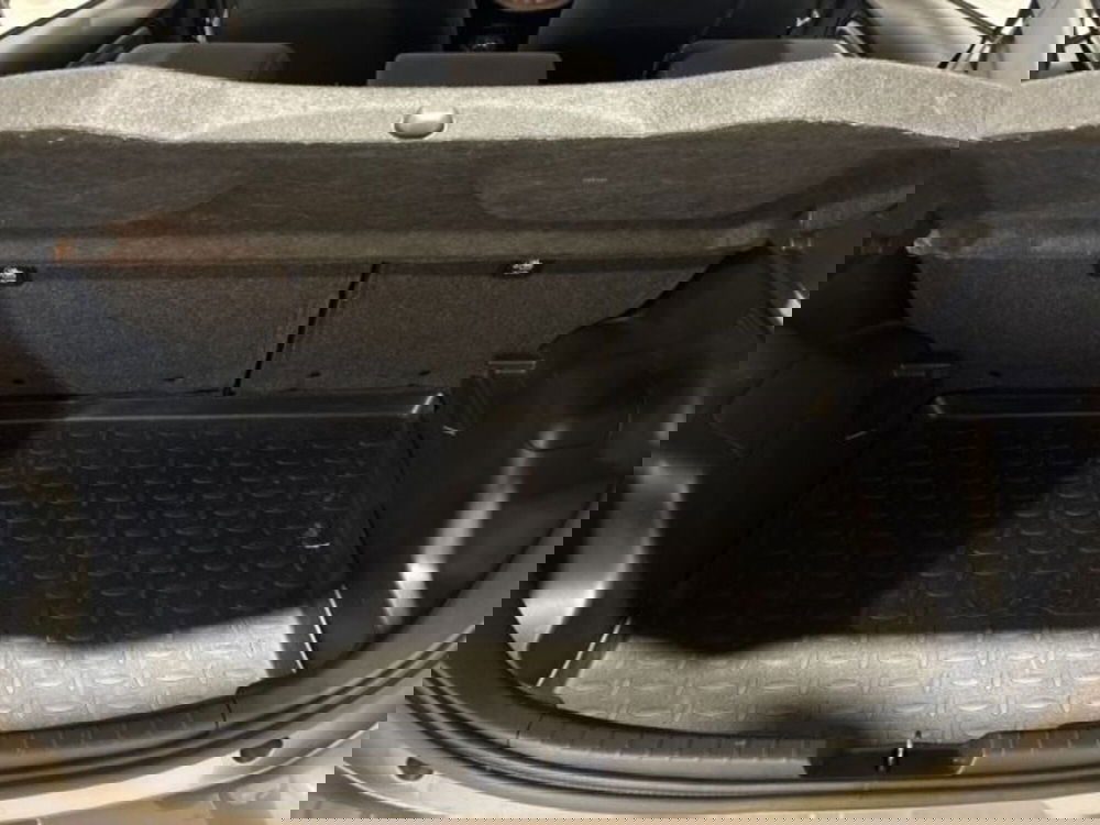 Toyota Yaris Cross usata a Ancona (7)