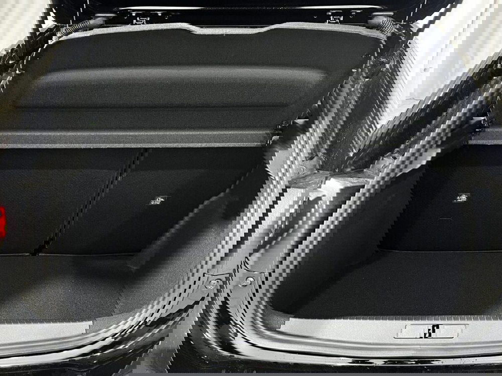 Opel Corsa nuova a Sondrio (15)