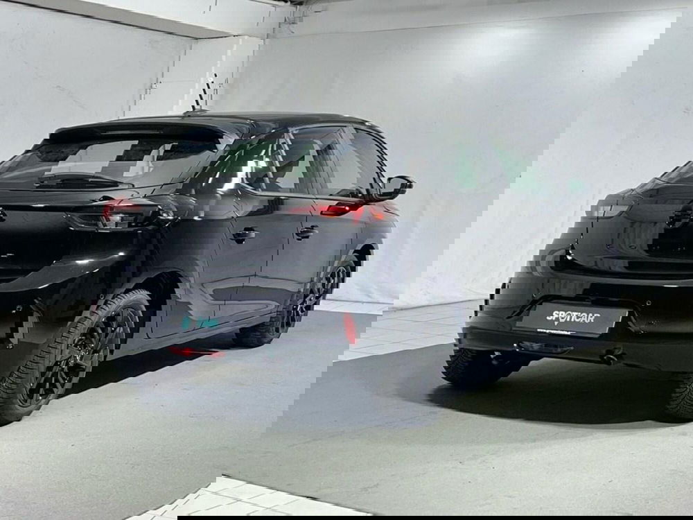 Opel Corsa nuova a Sondrio (5)