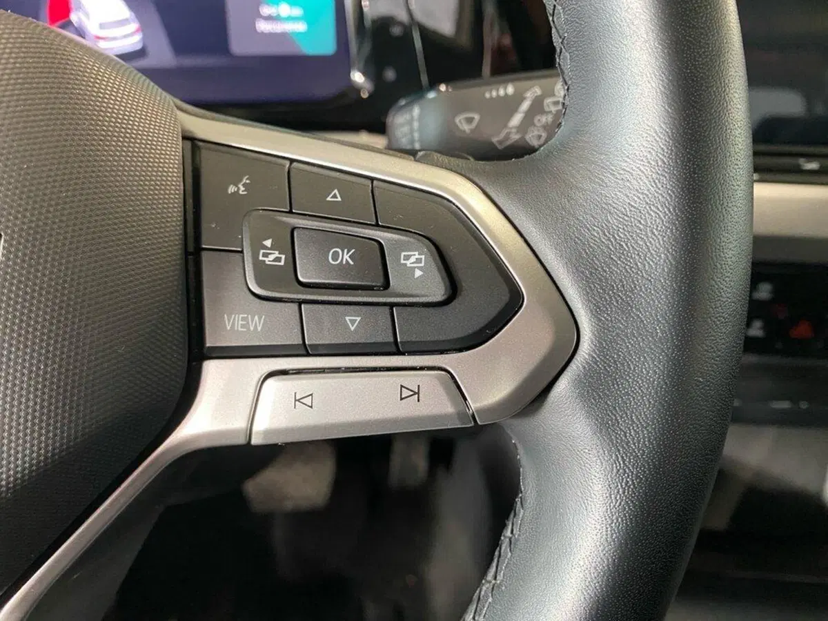 Volkswagen Golf Variant usata a Torino (13)