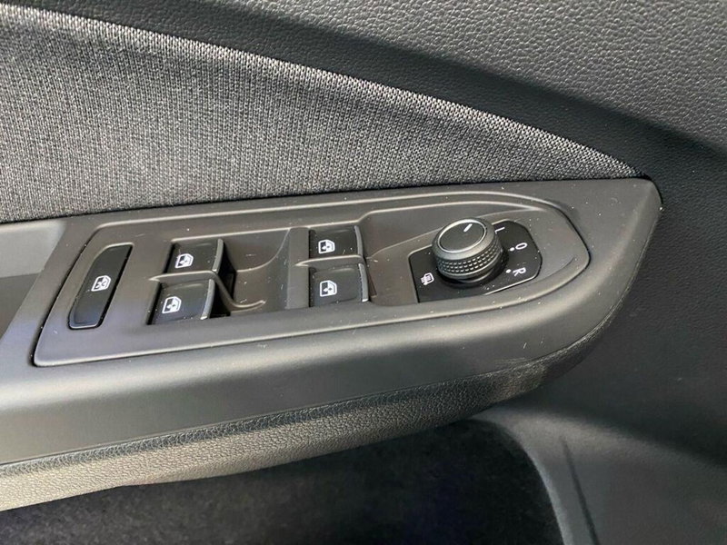 Volkswagen Golf Variant usata a Torino (14)